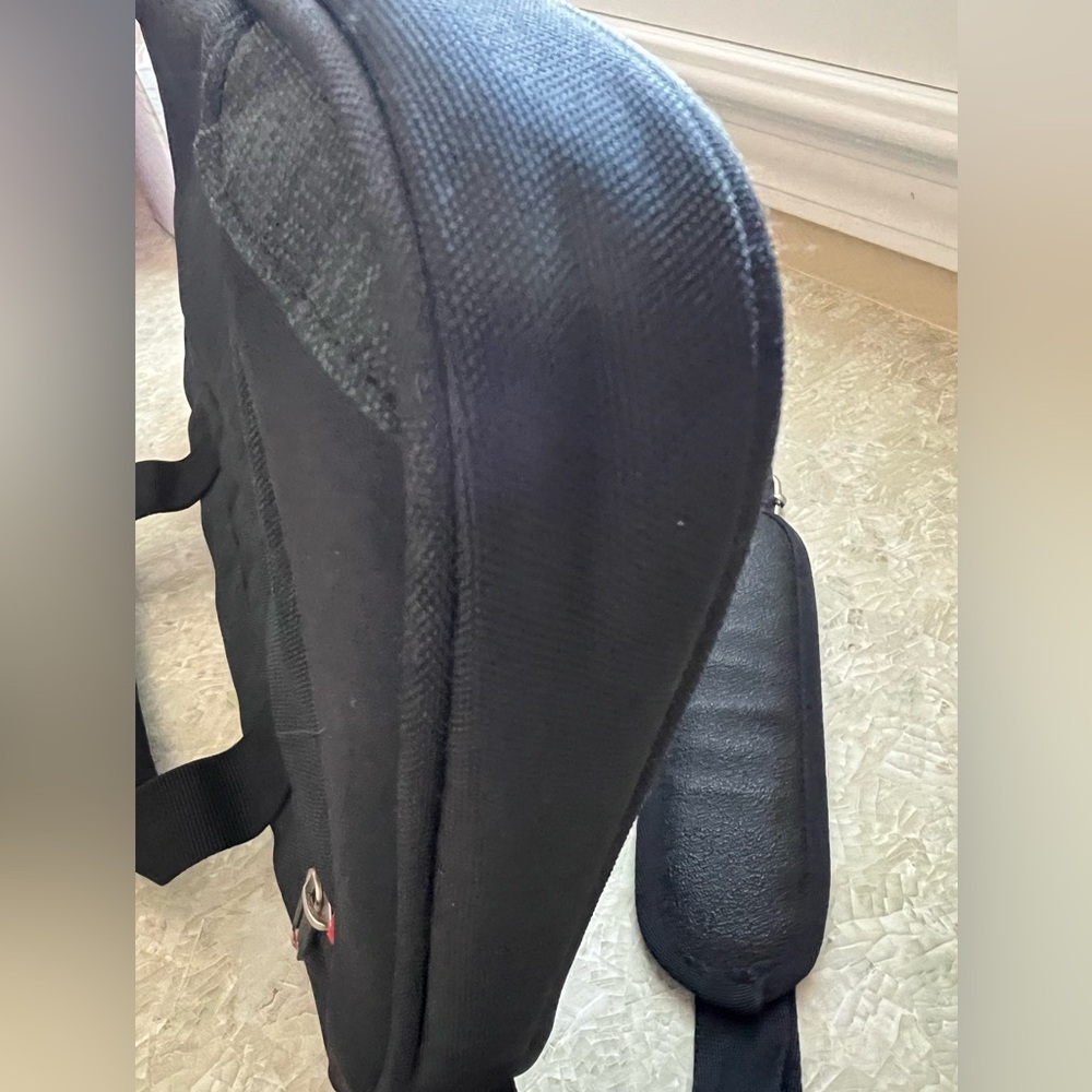 Swissgear Black 13” Laptop Bag - Picture 10 of 14